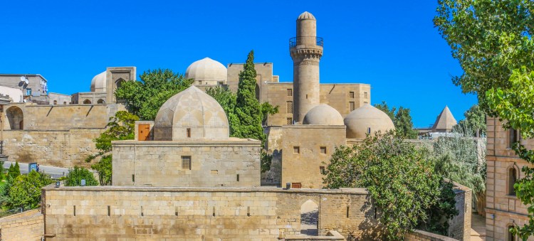 Baku Food Wine Tour in Old Town